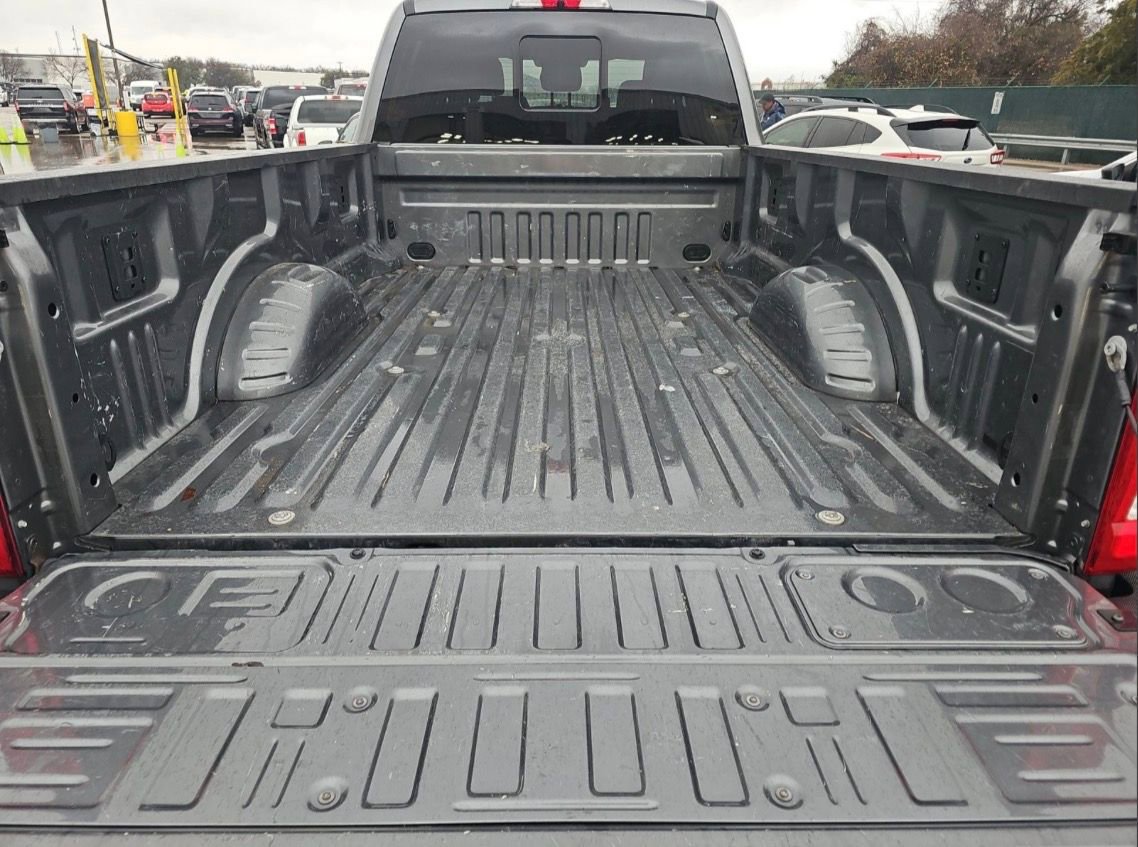 Used 2025 Ford F350 XL w/ 360-Degree Camera Package image 7