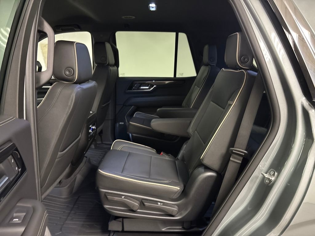 New 2026 GMC Yukon Elevation w/ LPO, Floor Liner Package image 32