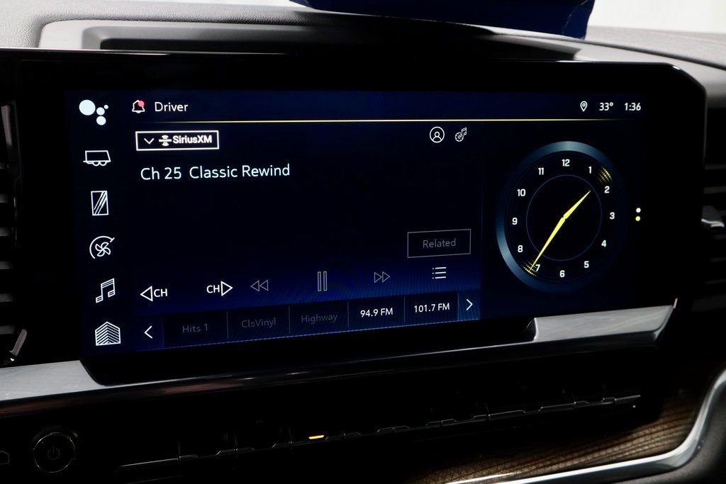 Used 2023 Chevrolet Silverado 1500 LT image 3