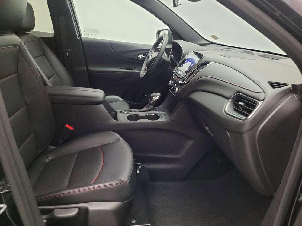 Used 2024 Chevrolet Equinox RS w/ RS Leather Package FWD image 21