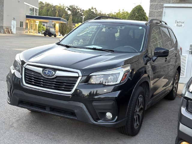 Used 2021 Subaru Forester Premium AWD/4WD image 3