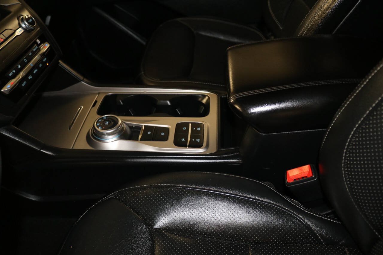 Used 2020 Ford Explorer XLT RWD image 46