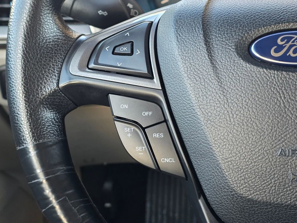 Used 2018 Ford Fusion SE image 17
