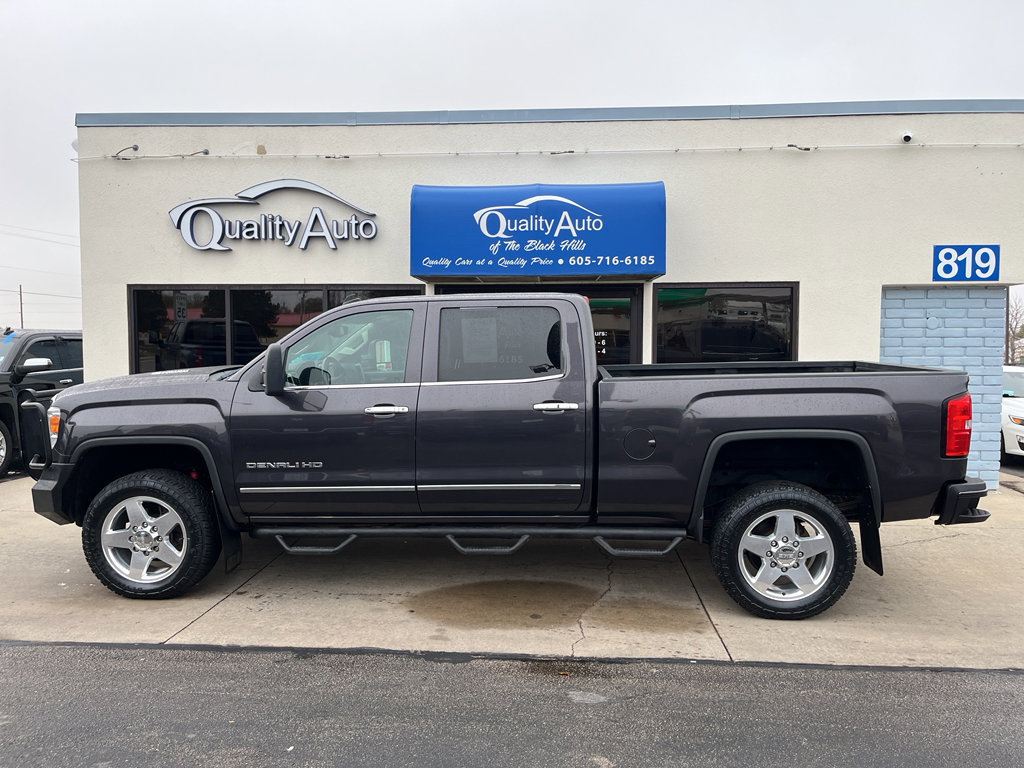 Used 2015 GMC Sierra 2500 Denali w/ Duramax Plus Package