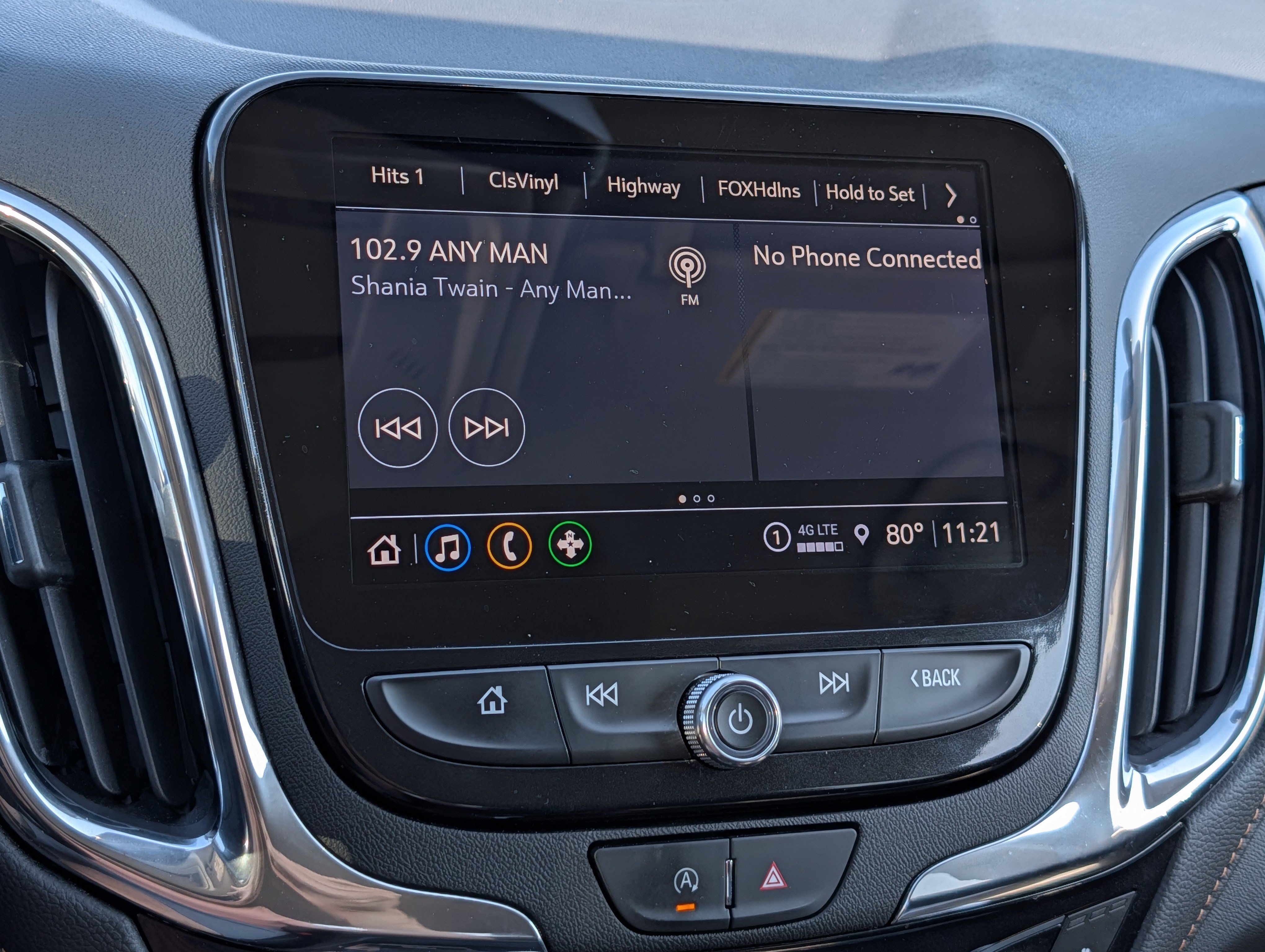 Used 2022 Chevrolet Equinox Premier AWD/4WD image 22