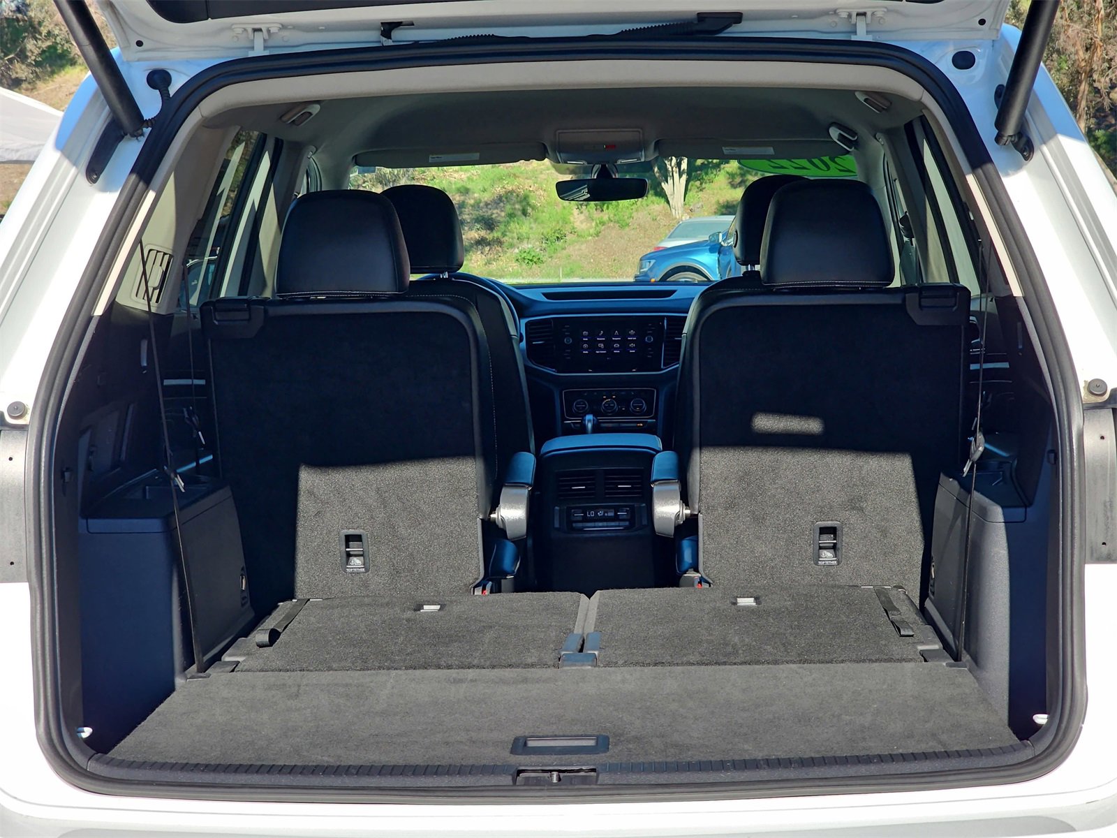 Used 2022 Volkswagen Atlas SE image 14