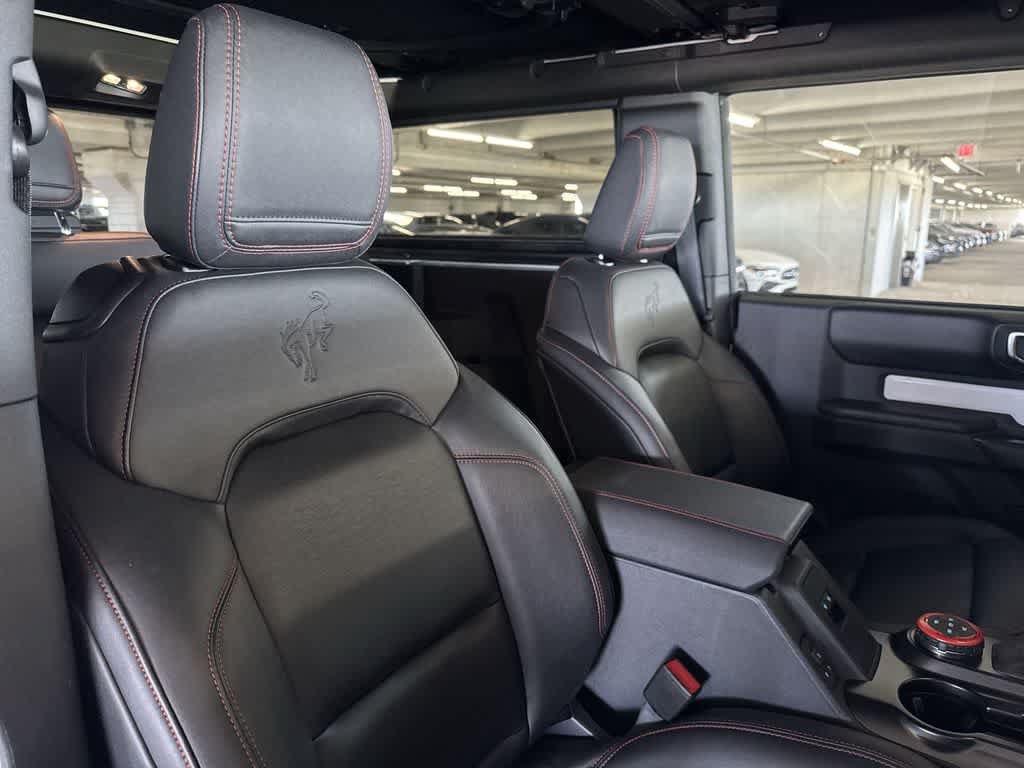 Used 2025 Ford Bronco Stroppe Edition AWD/4WD image 24