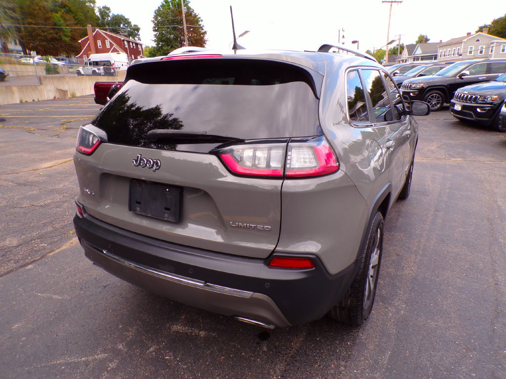Certified 2019 Jeep Cherokee Limited AWD/4WD image 10