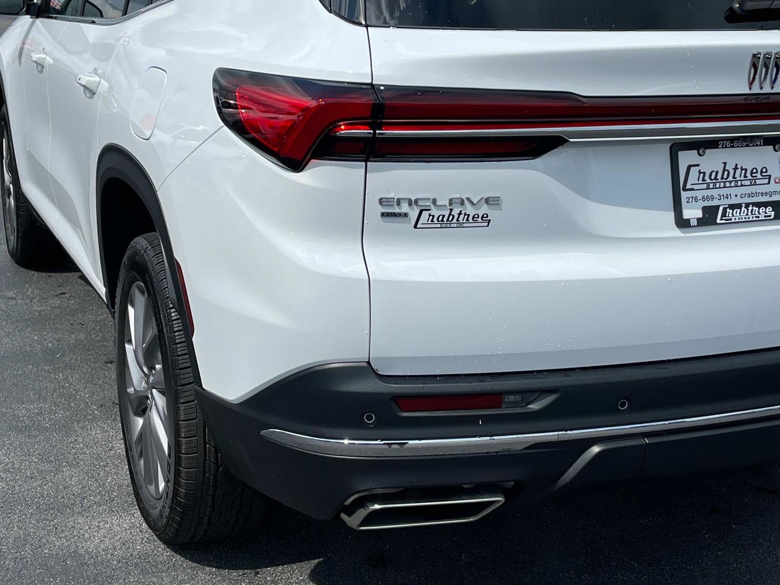 New 2026 Buick Enclave Preferred w/ Power Package image 5