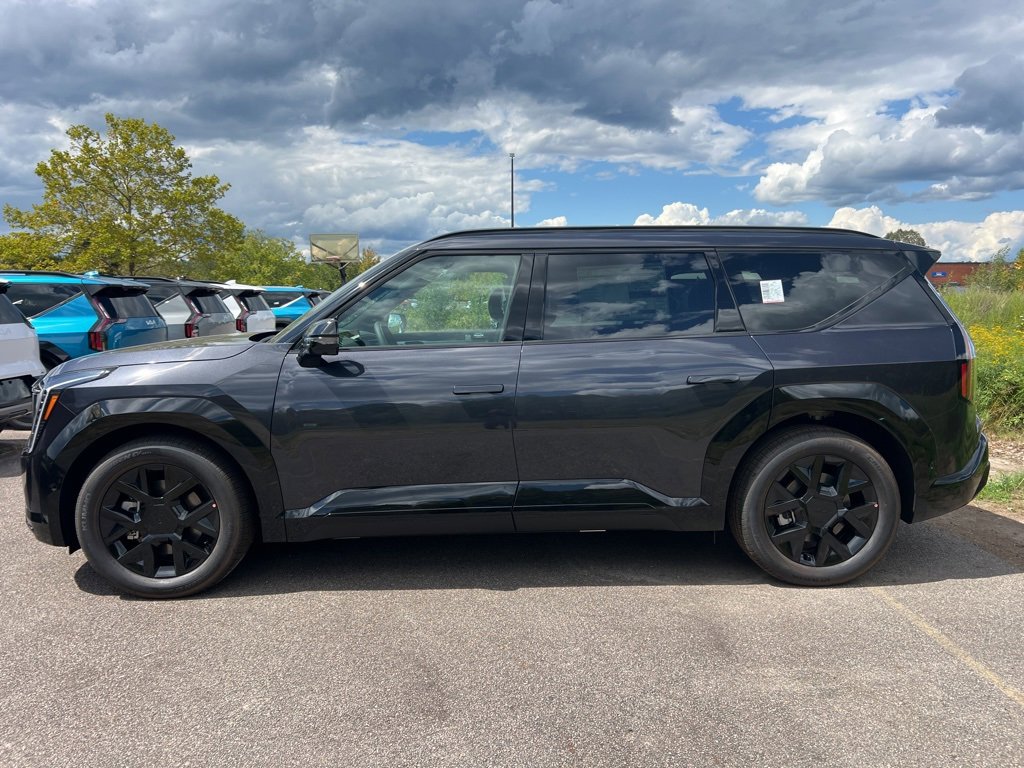 New 2026 Kia EV9 Land image 2