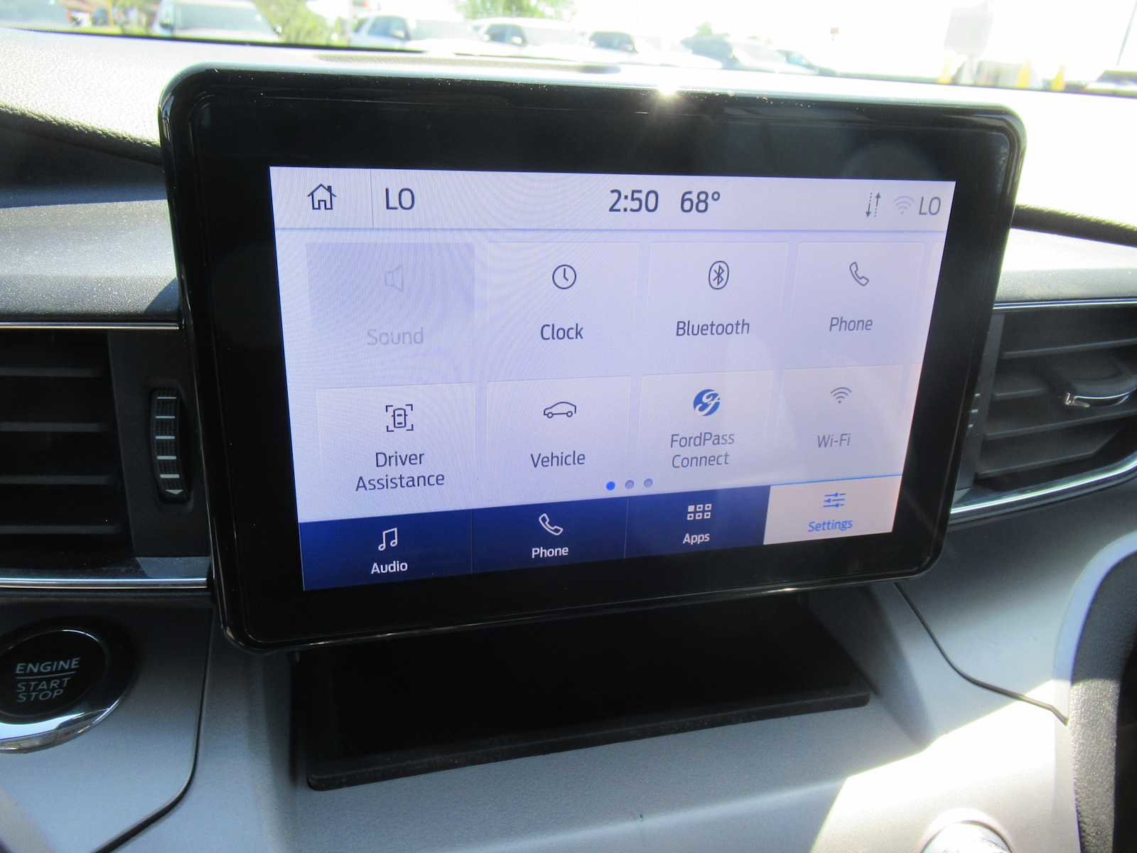 Used 2023 Ford Explorer XLT w/ Equipment Group 202A AWD/4WD image 26