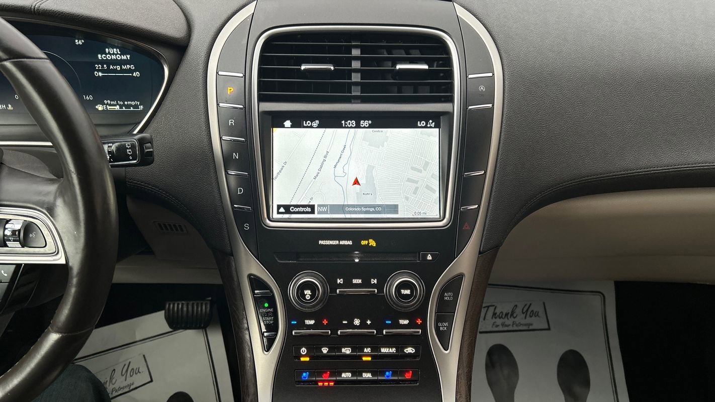 Used 2019 Lincoln Nautilus Reserve image 30