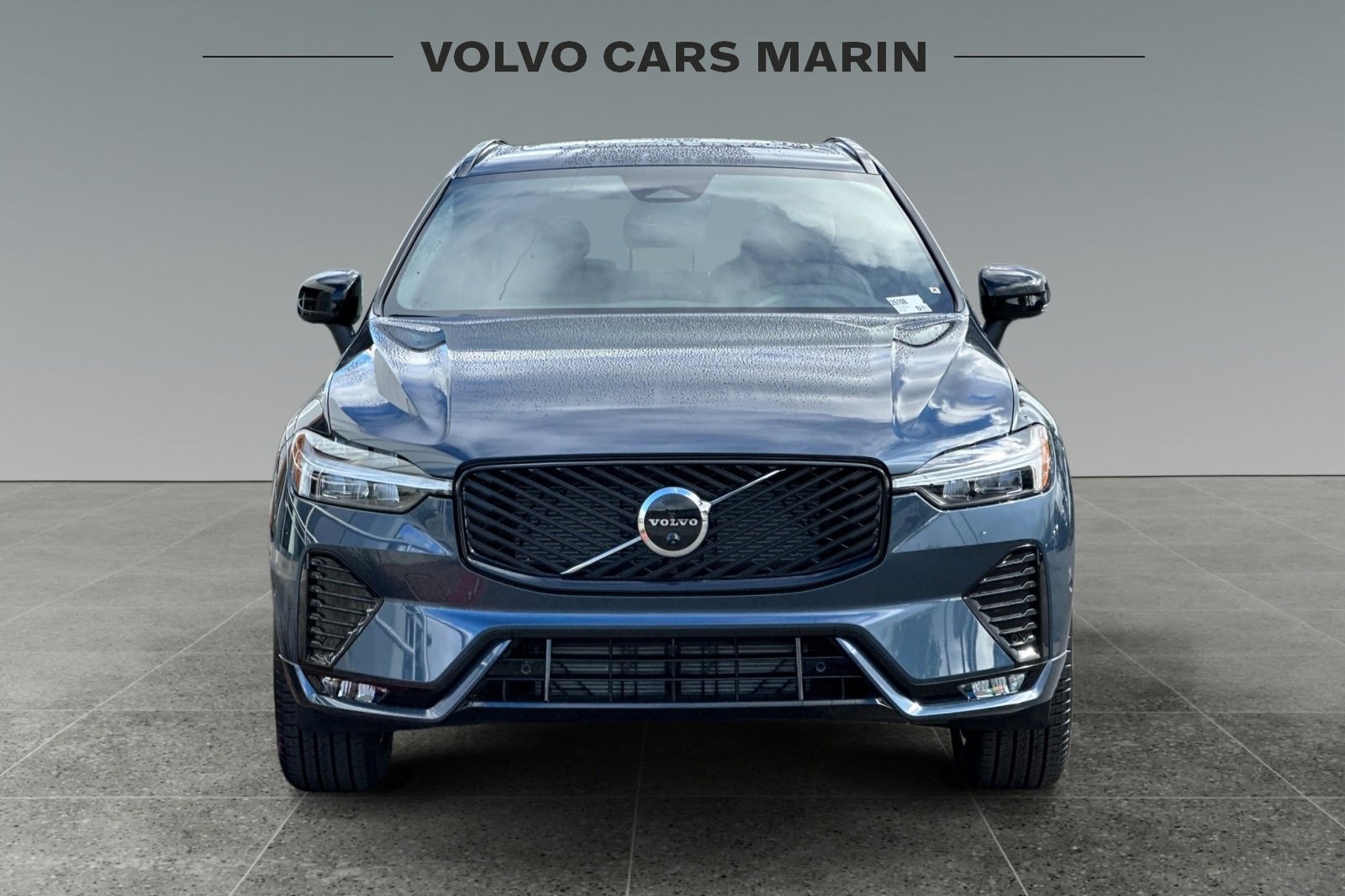 New 2026 Volvo XC60 B5 Plus w/ Protection Package image 10