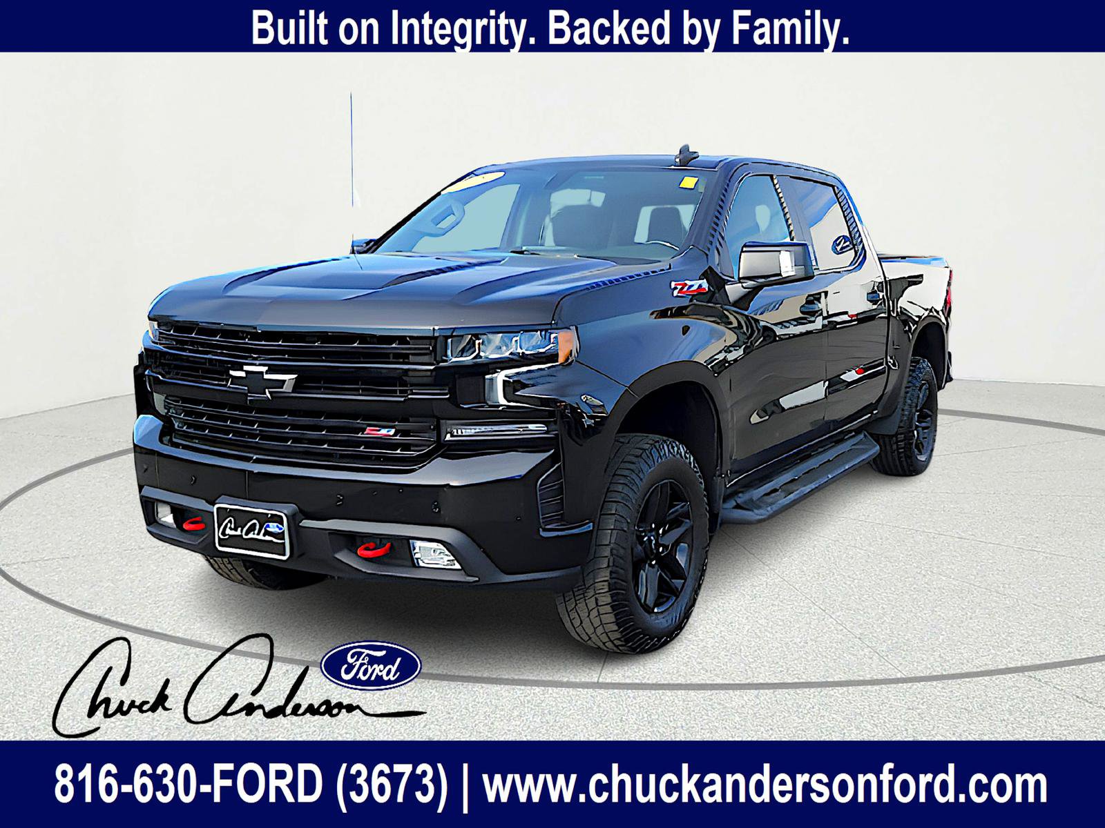 Used 2021 Chevrolet Silverado 1500 LT Trail Boss w/ Convenience Package II image 1