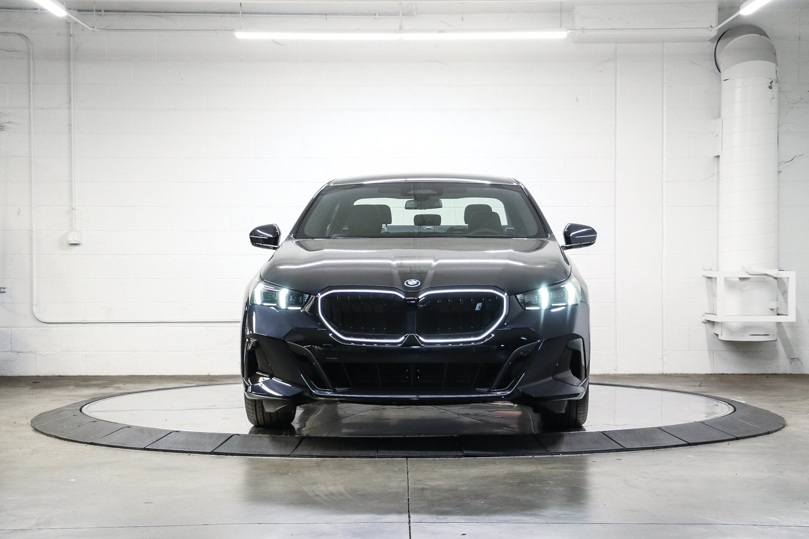 New 2027 BMW i5 eDrive40 w/ M Sport Package RWD video 2