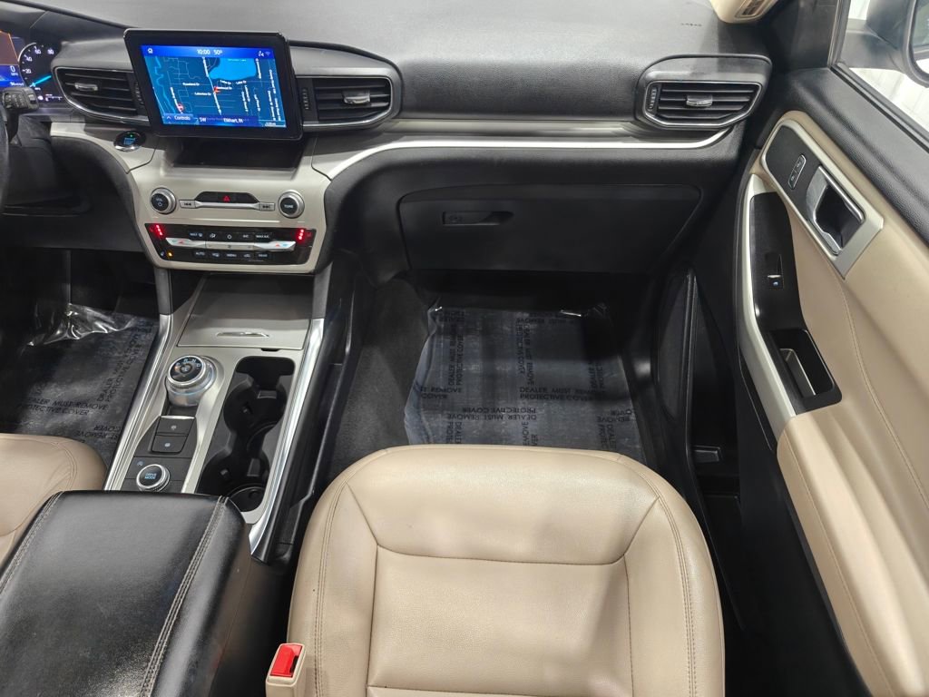 Used 2021 Ford Explorer XLT image 28