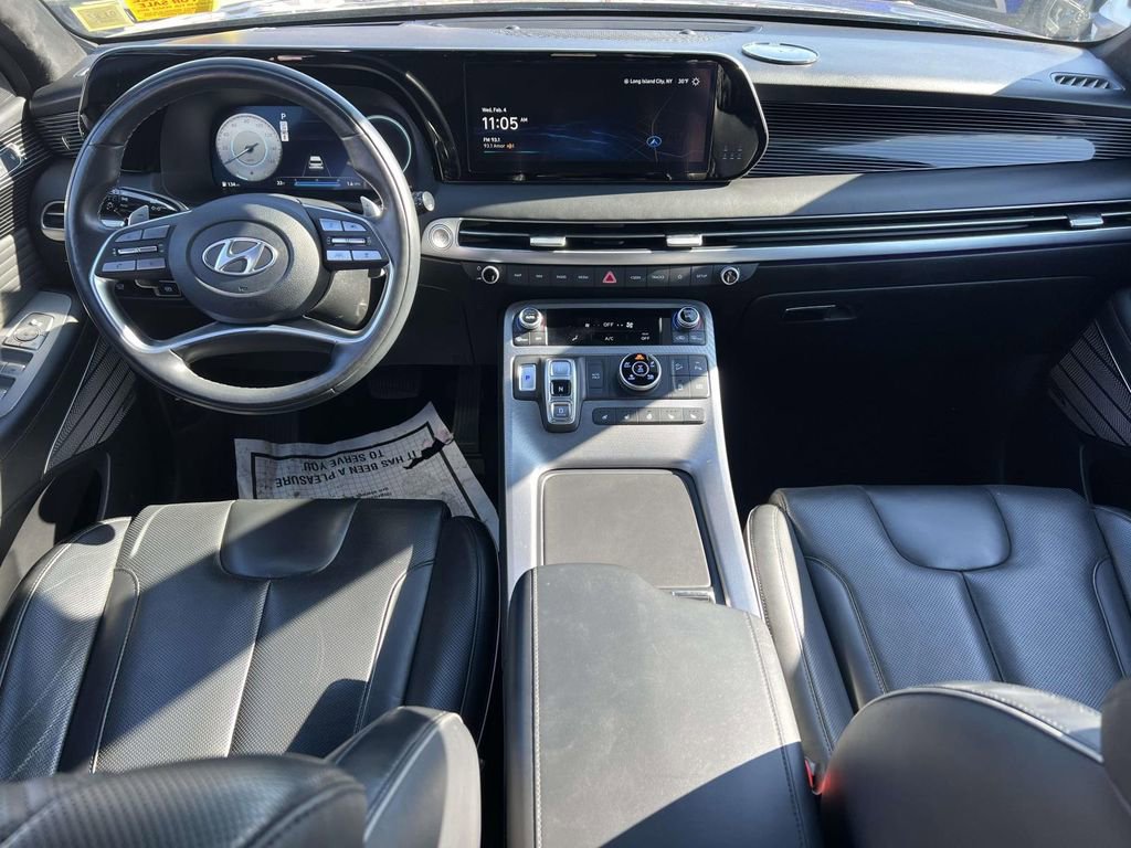 Used 2024 Hyundai Palisade Calligraphy image 15