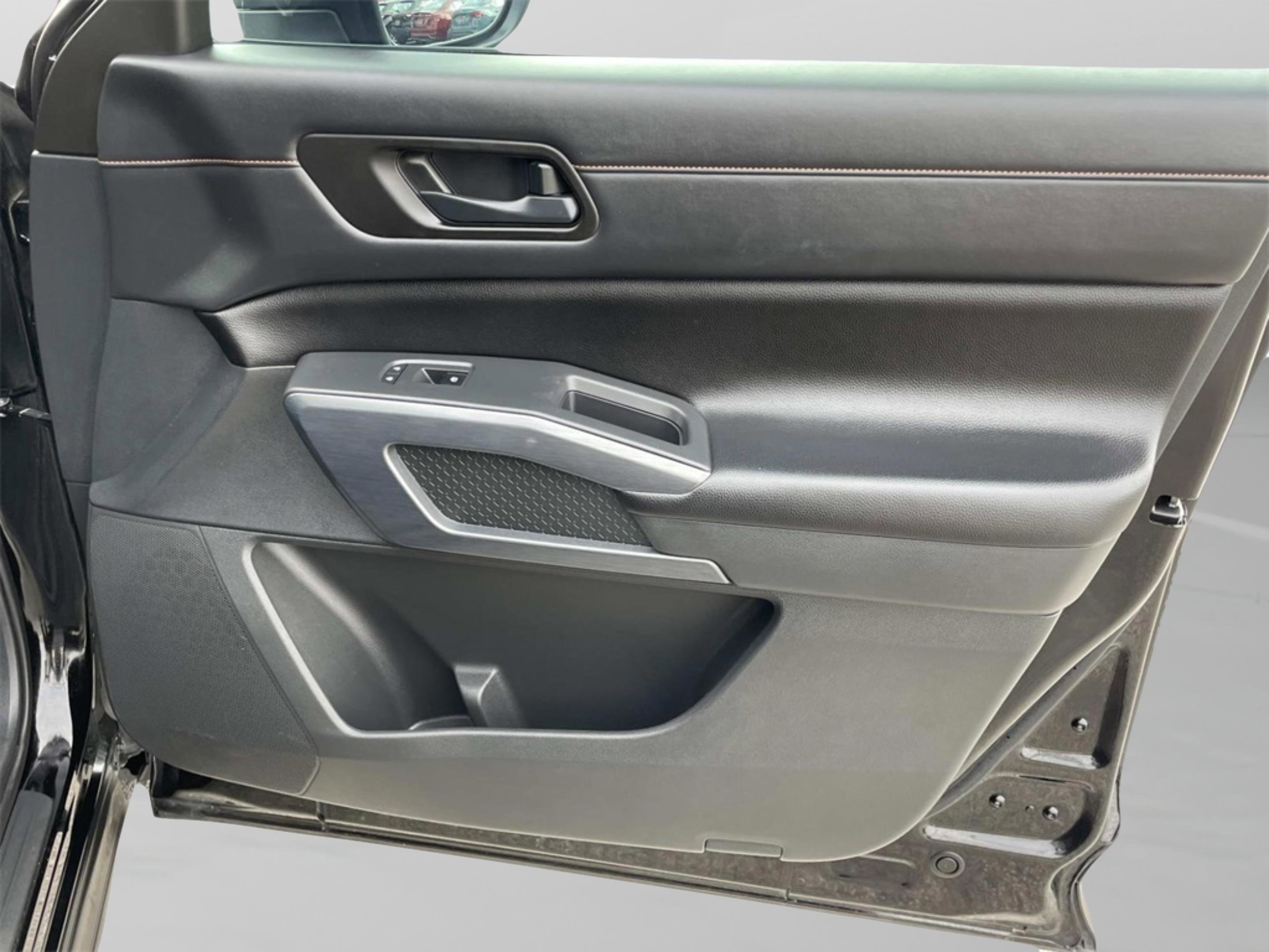 Used 2023 Nissan Pathfinder Rock Creek image 28