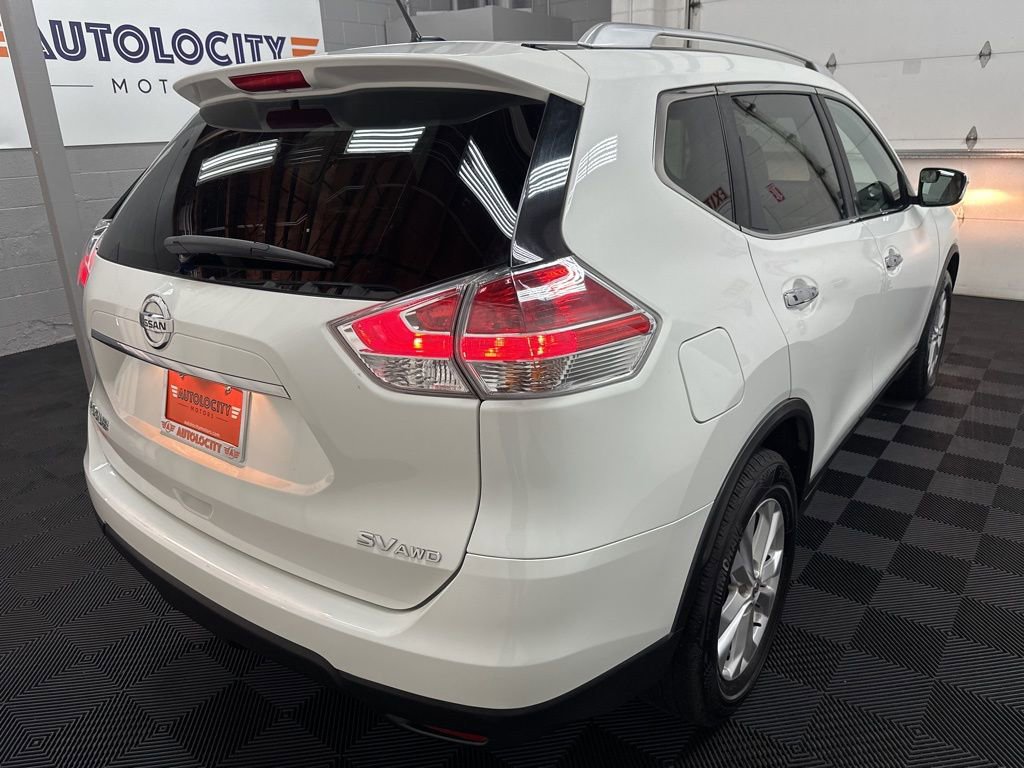 Used 2016 Nissan Rogue SV image 10