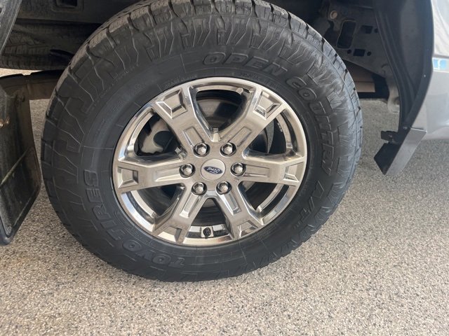 Used 2021 Ford F150 Lariat w/ Equipment Group 502A High image 6