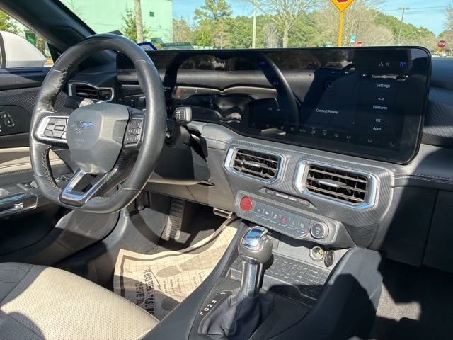 Used 2024 Ford Mustang Premium image 25
