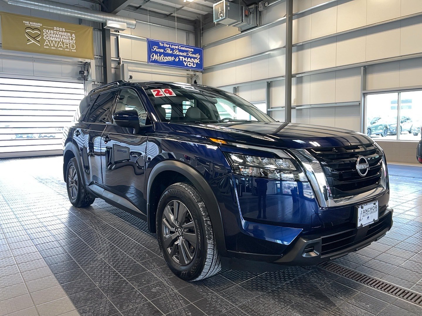Used 2024 Nissan Pathfinder SV w/ Cargo Package