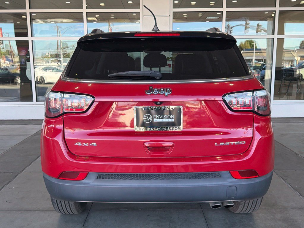 Used 2020 Jeep Compass Limited w/ Rear Convenience Group AWD/4WD image 11