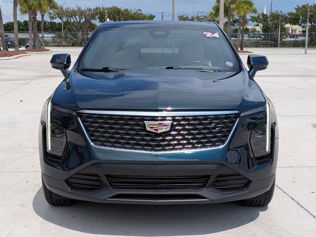Used 2024 Cadillac XT4 Luxury FWD video 2