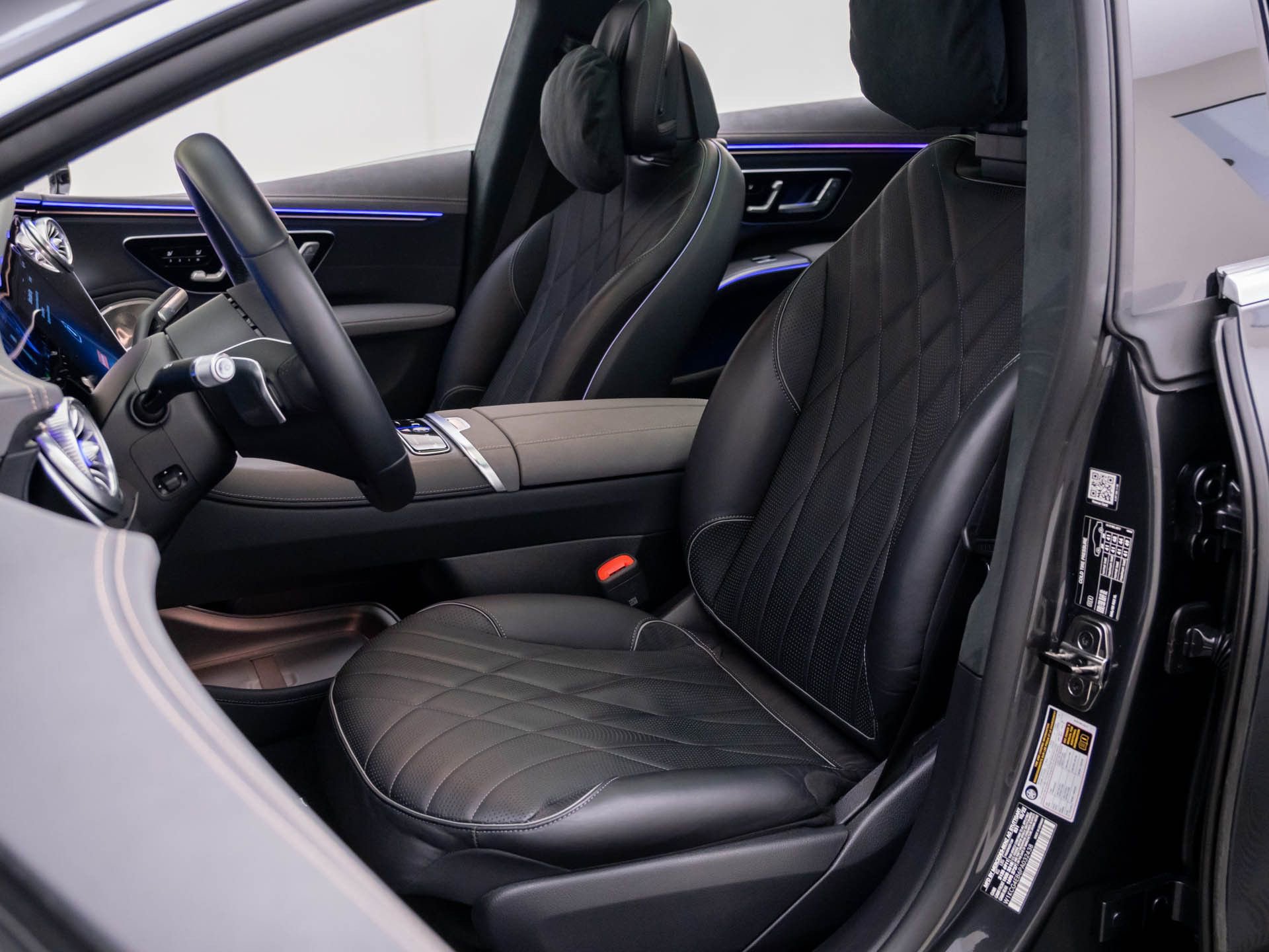 Certified 2023 Mercedes-Benz EQS 580 4MATIC Sedan image 18