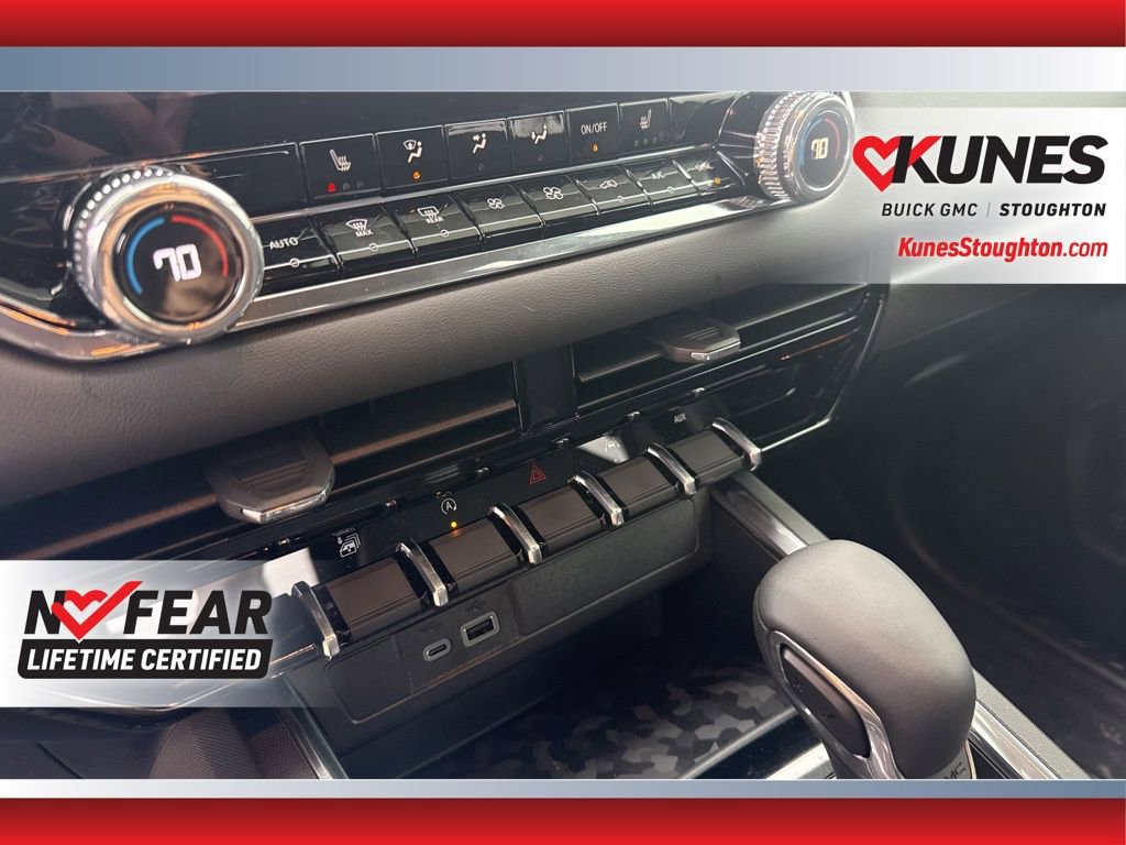 Used 2026 GMC Canyon Elevation w/ Convenience Package image 28