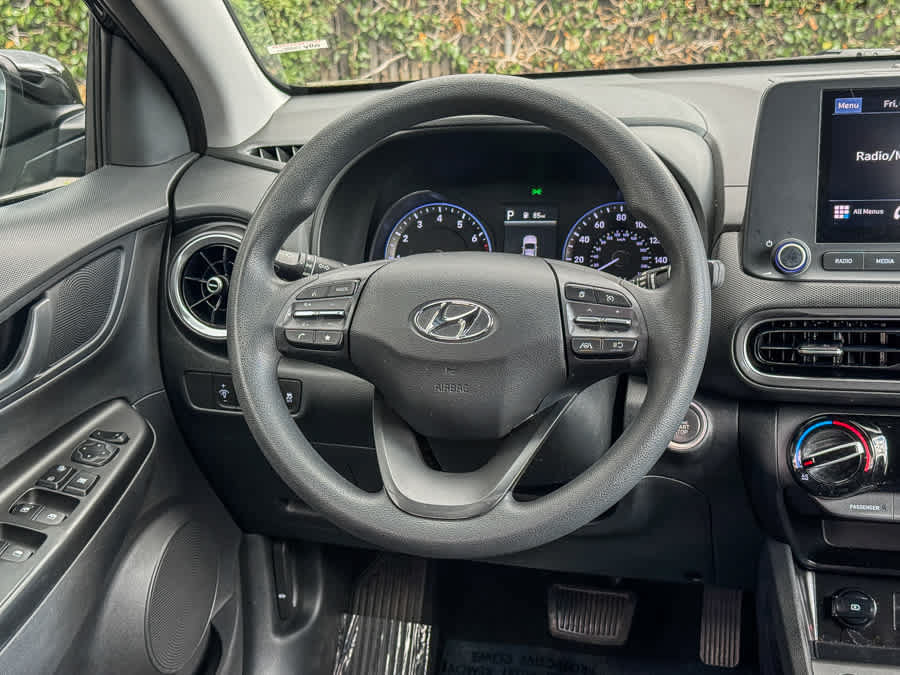 Certified 2023 Hyundai Kona SEL AWD/4WD image 15