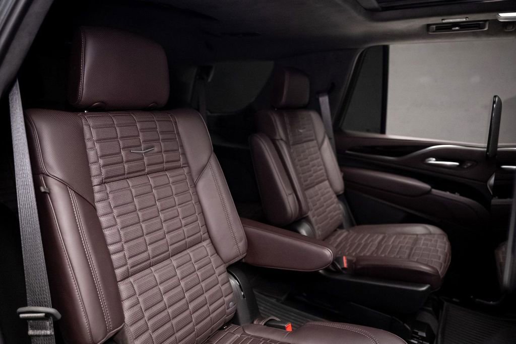 Used 2024 Cadillac Escalade Sport Platinum w/ LPO, Floor Liner Package image 22