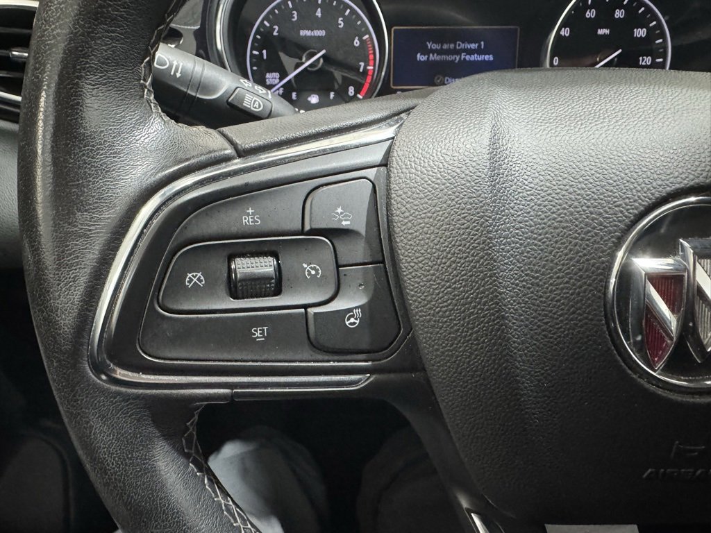 Used 2020 Buick Encore GX Essence image 28