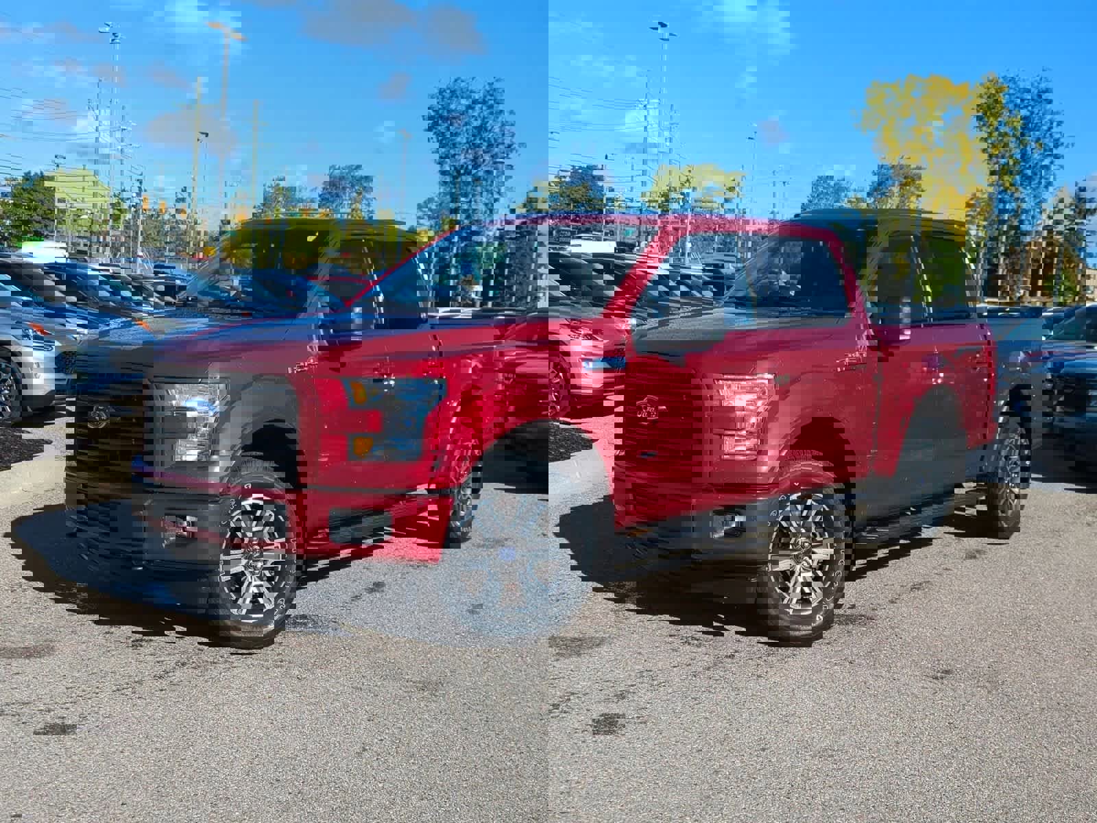 Used 2017 Ford F150 XLT w/ Equipment Group 302A Luxury image 1