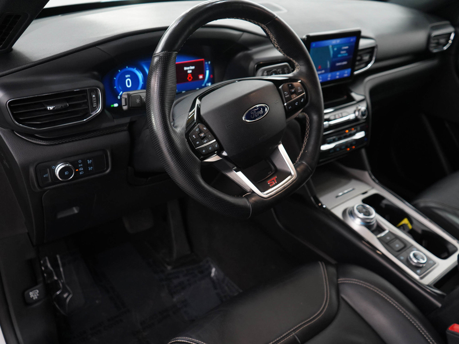 Used 2021 Ford Explorer ST w/ Equipment Group 401A image 21