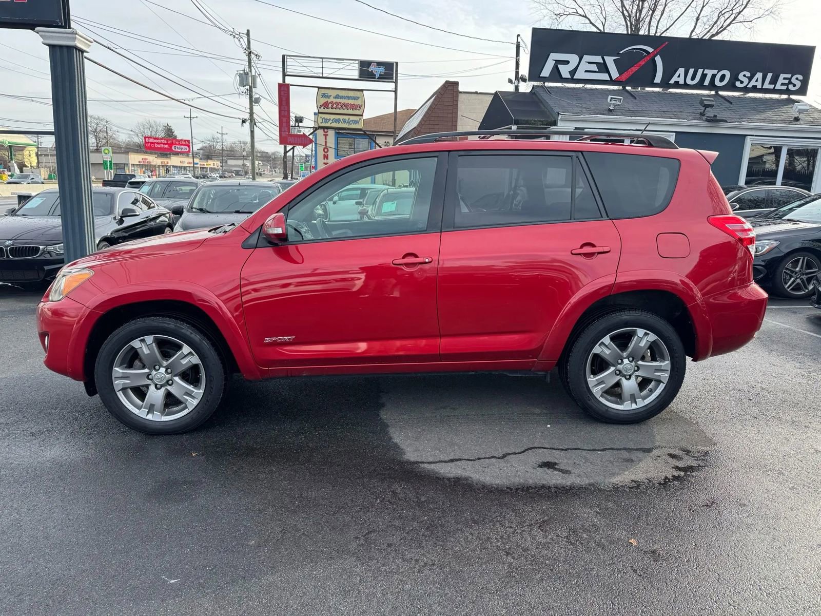 Used 2009 Toyota RAV4 Sport AWD/4WD image 3