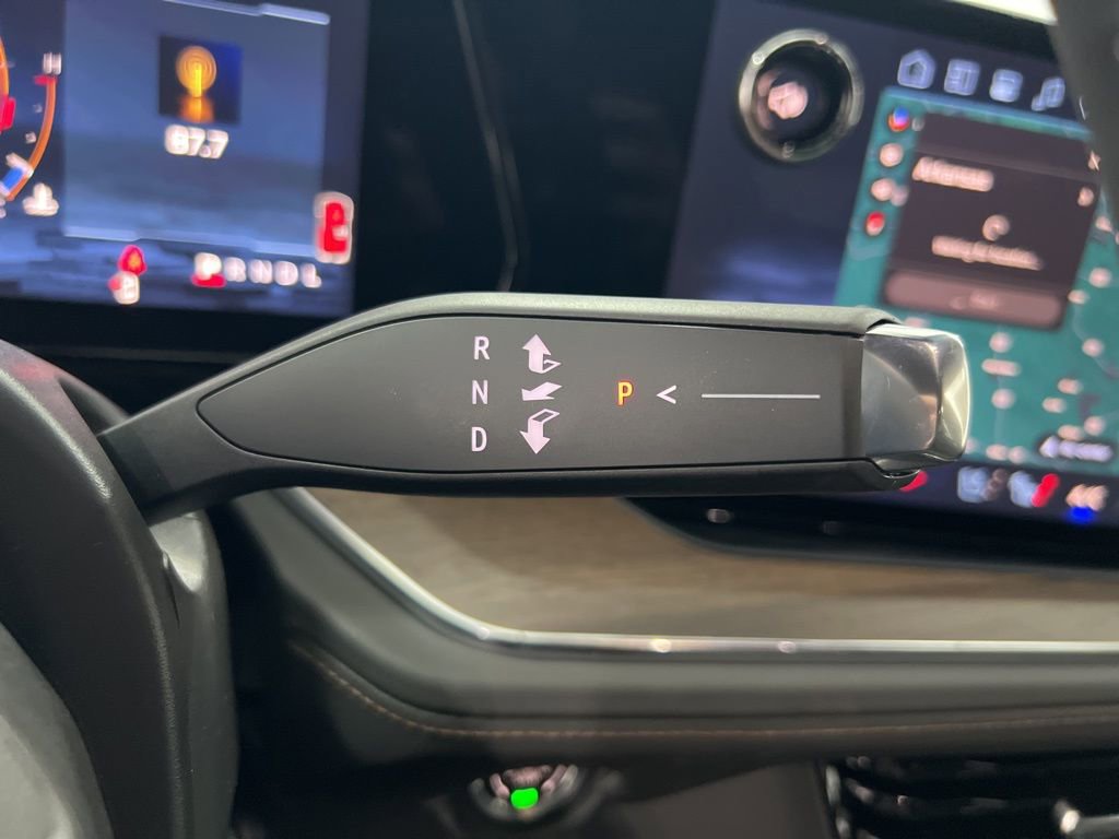 New 2026 Chevrolet Suburban High Country image 17