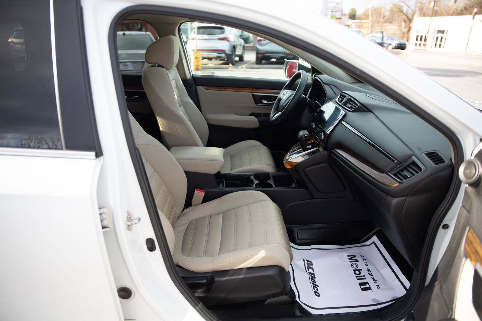 Used 2019 Honda CR-V EX image 18