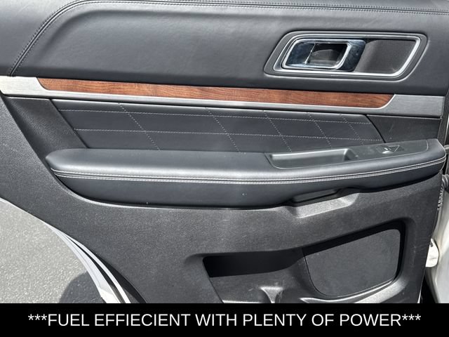 Used 2017 Ford Explorer Platinum AWD/4WD image 13