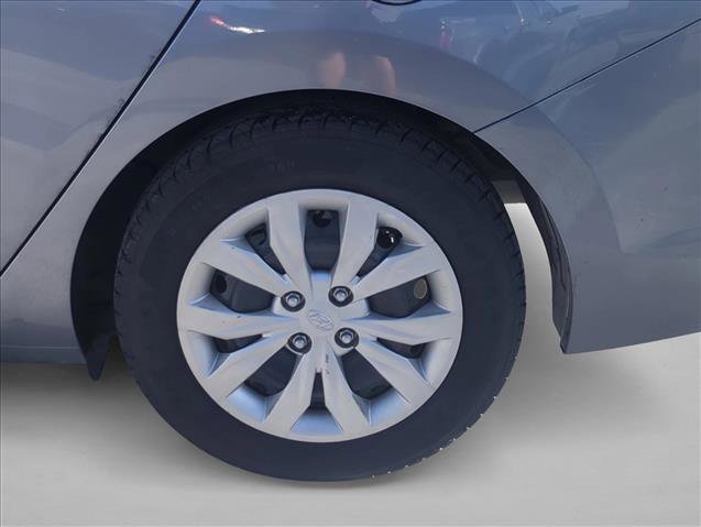 Used 2018 Hyundai Accent SE image 24