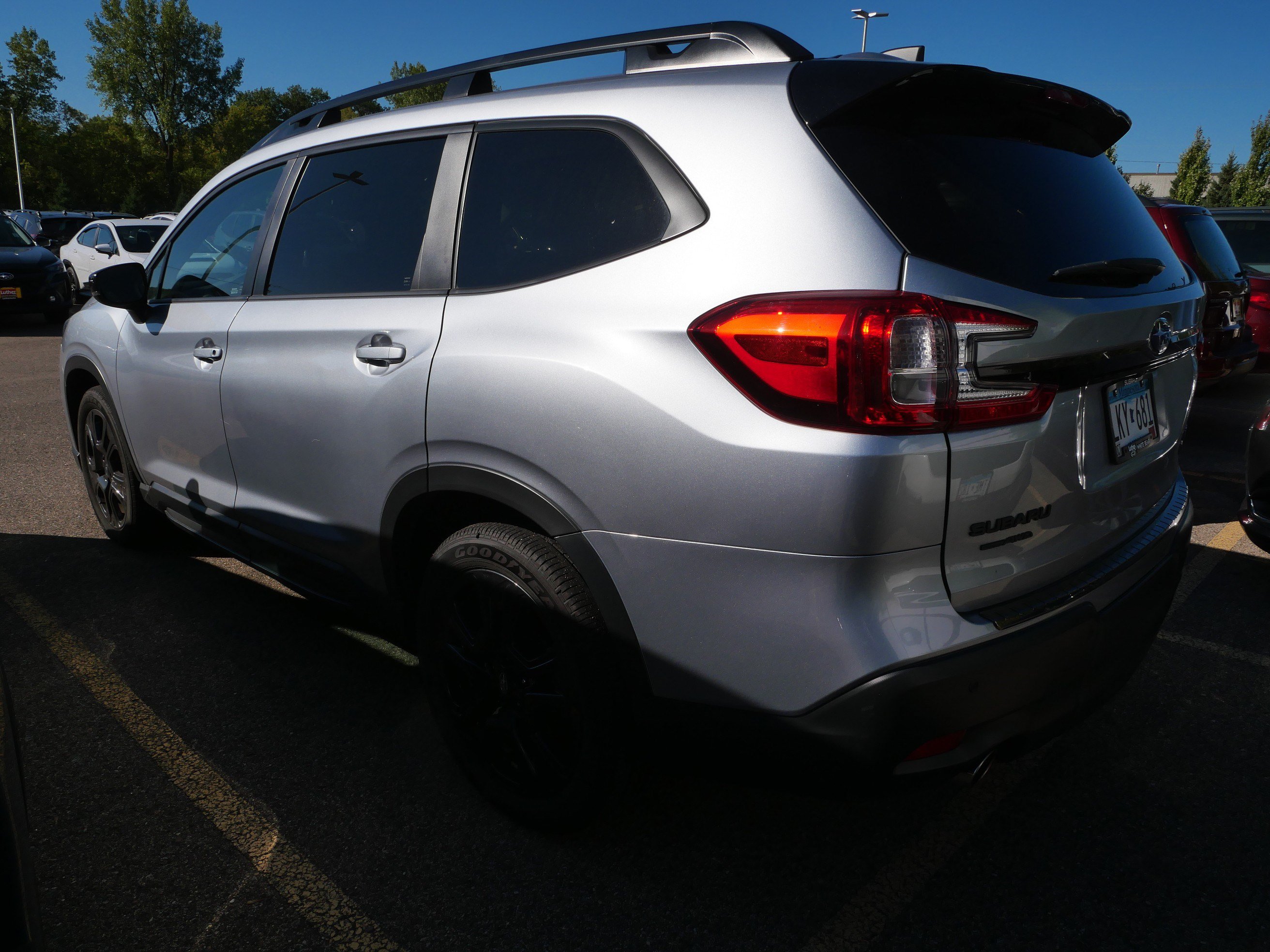 Used 2024 Subaru Ascent Onyx Edition AWD/4WD image 6