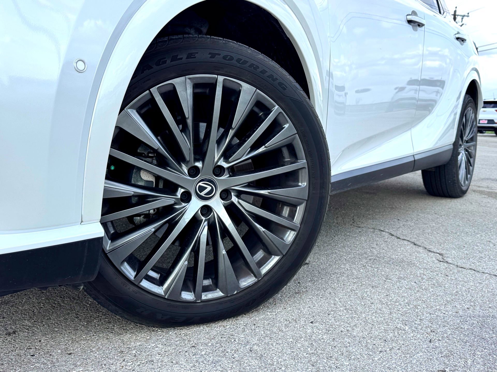 Used 2023 Lexus RX 350 FWD w/ Cold Area Package image 2