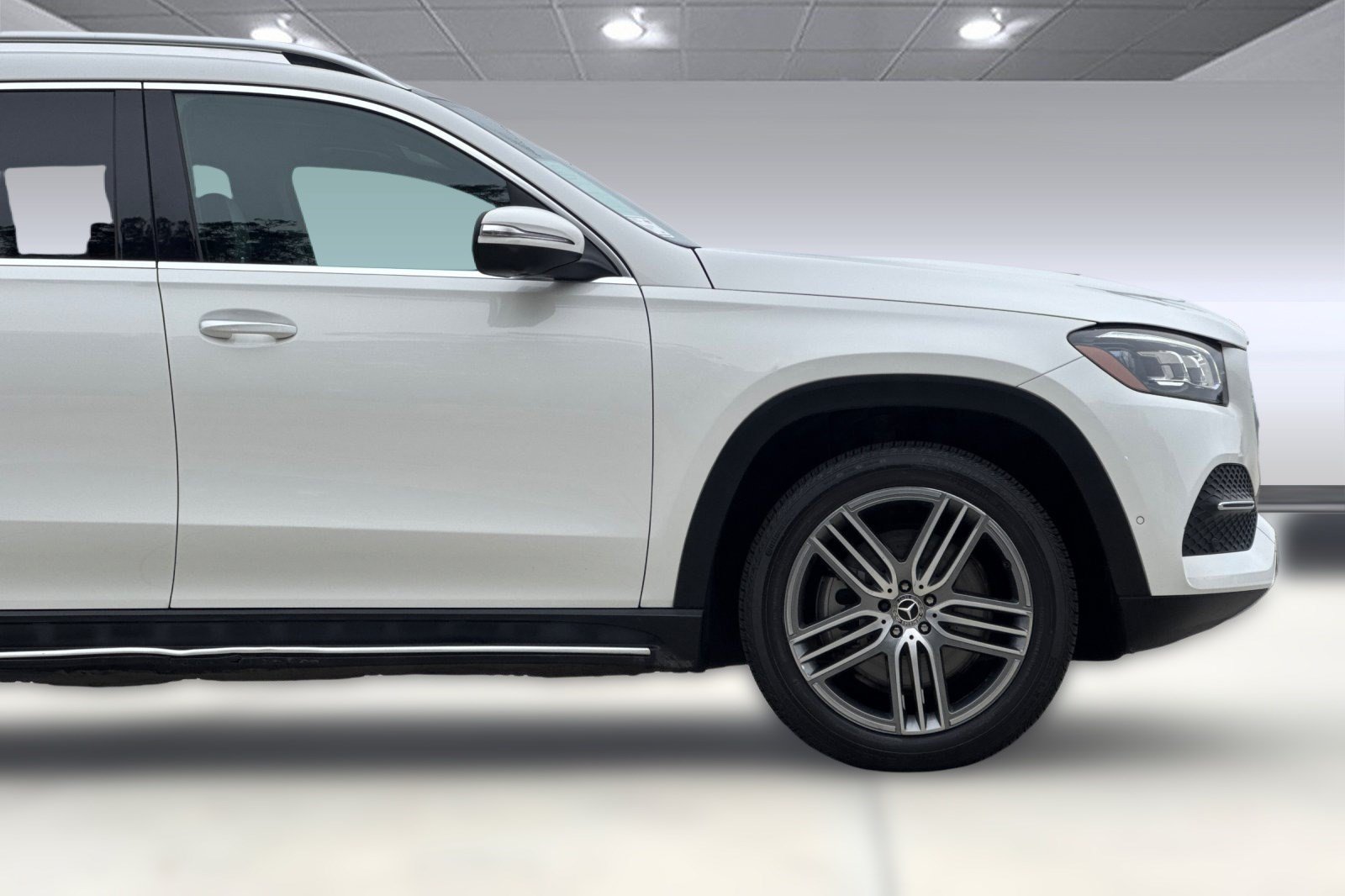 Used 2021 Mercedes-Benz GLS 450 4MATIC image 37