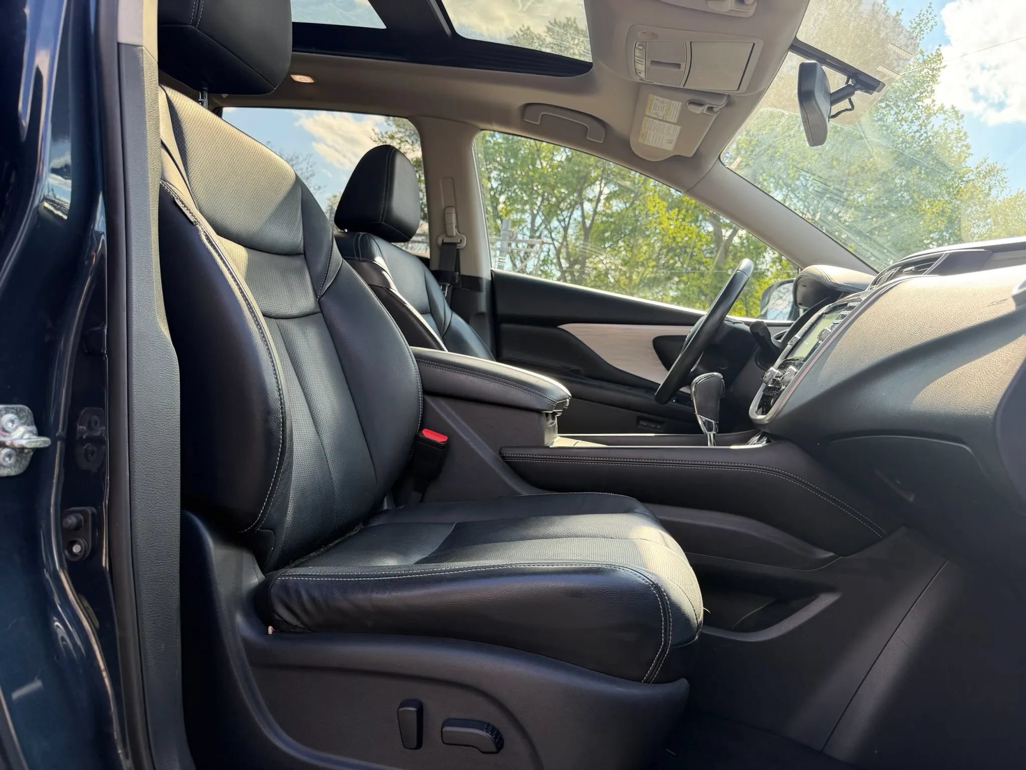 Used 2017 Nissan Murano Platinum w/ Platinum Technology Package AWD/4WD image 15