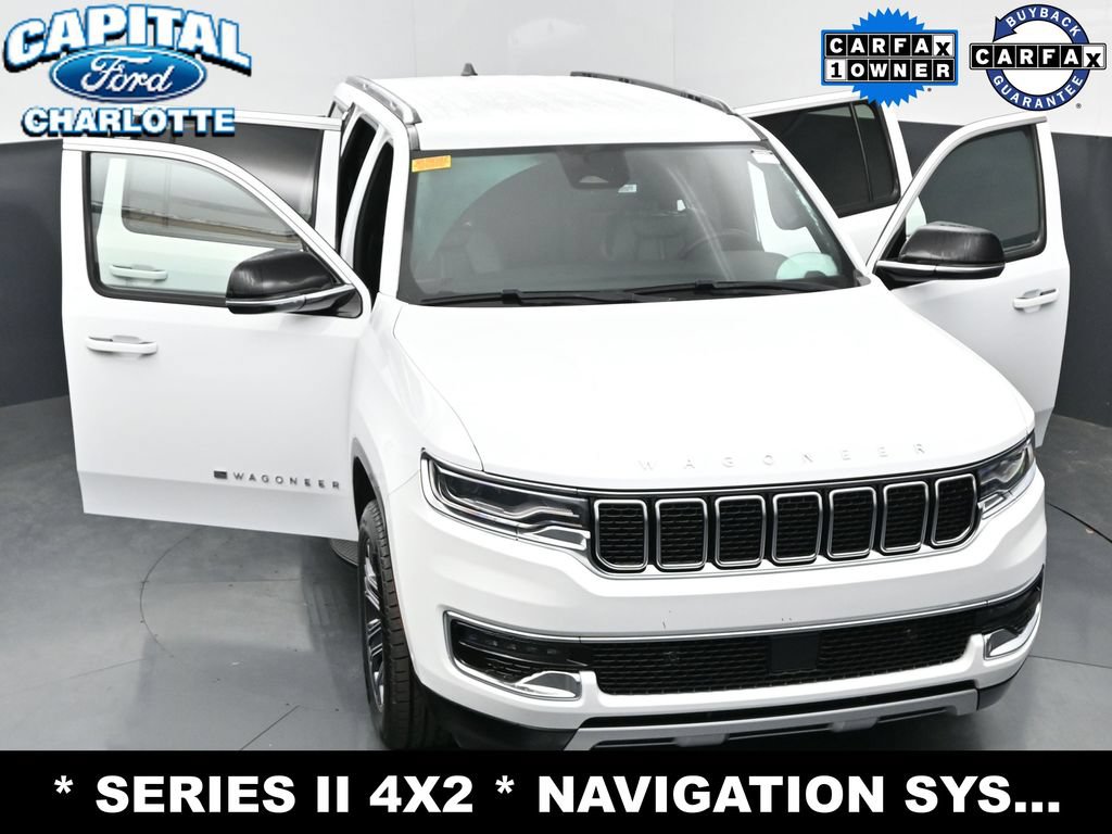 Used 2024 Jeep Wagoneer Series II w/ Flexible Seating Group RWD image 34