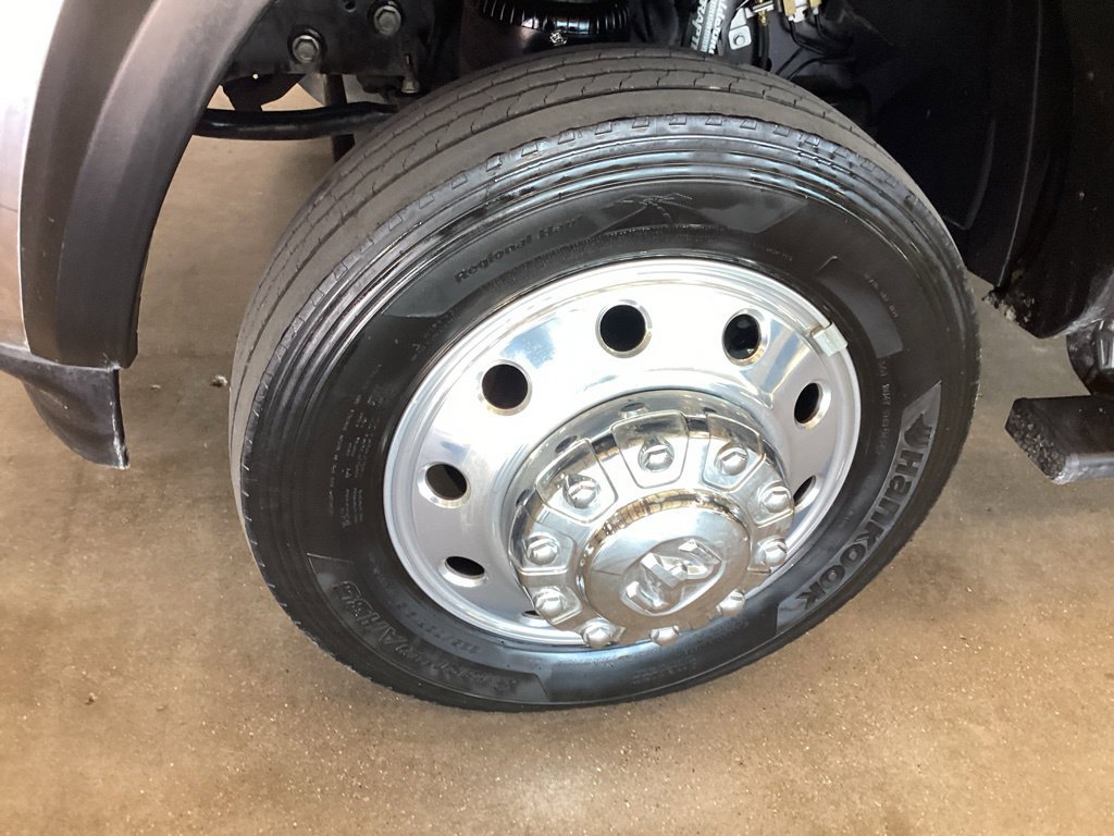 Used 2024 RAM 4500 4x4 Crew Cab DRW image 31