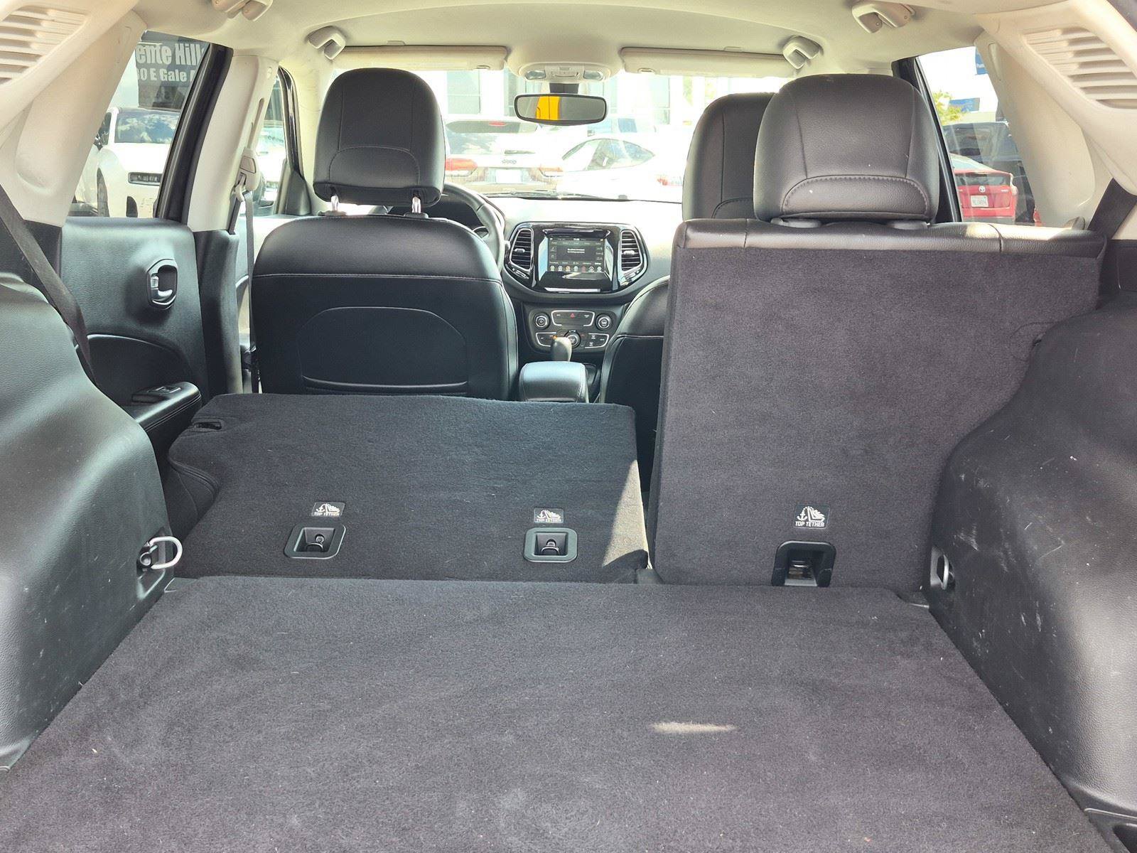 Used 2019 Jeep Compass Latitude FWD image 7