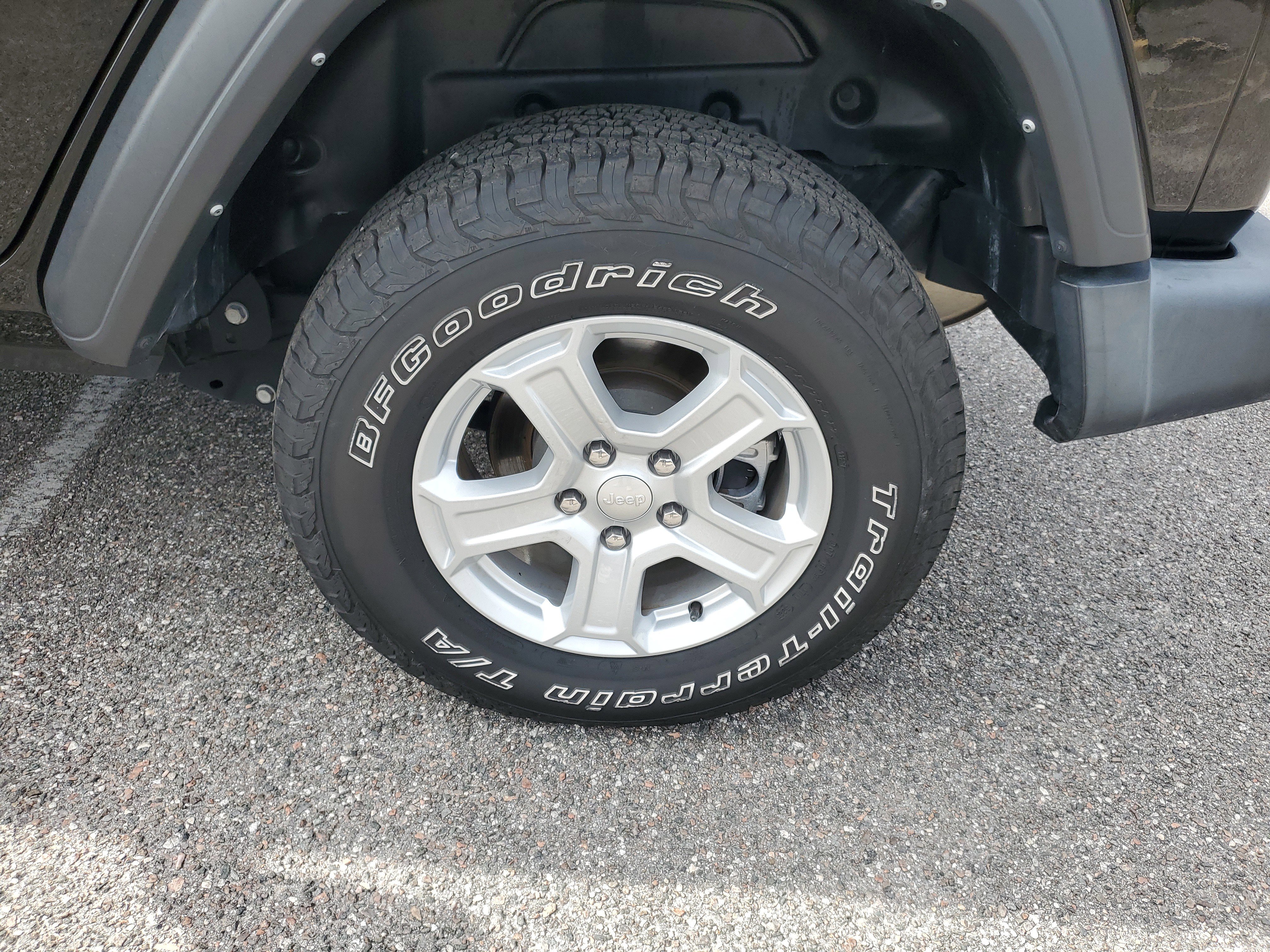 Used 2022 Jeep Wrangler Unlimited Sport image 5