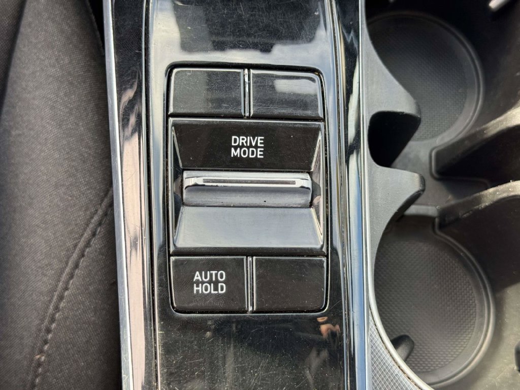 Used 2020 Hyundai Sonata SEL w/ Convenience Package FWD image 31
