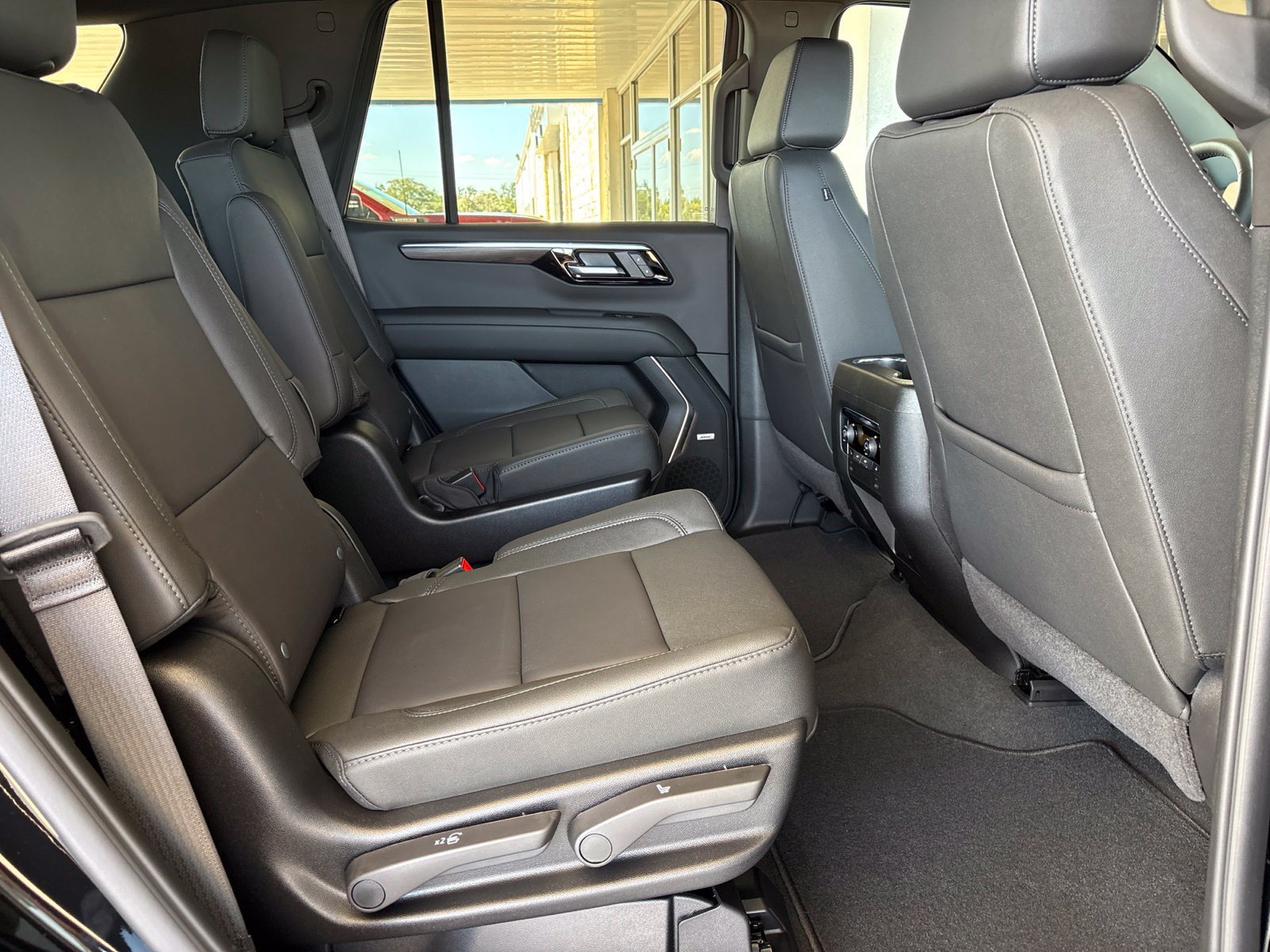 New 2027 Chevrolet Tahoe LT w/ Comfort Package RWD image 23